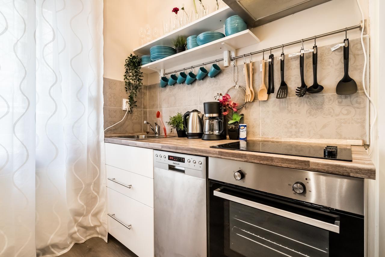Roeck Premier Downtown Residence Boedapest Buitenkant foto